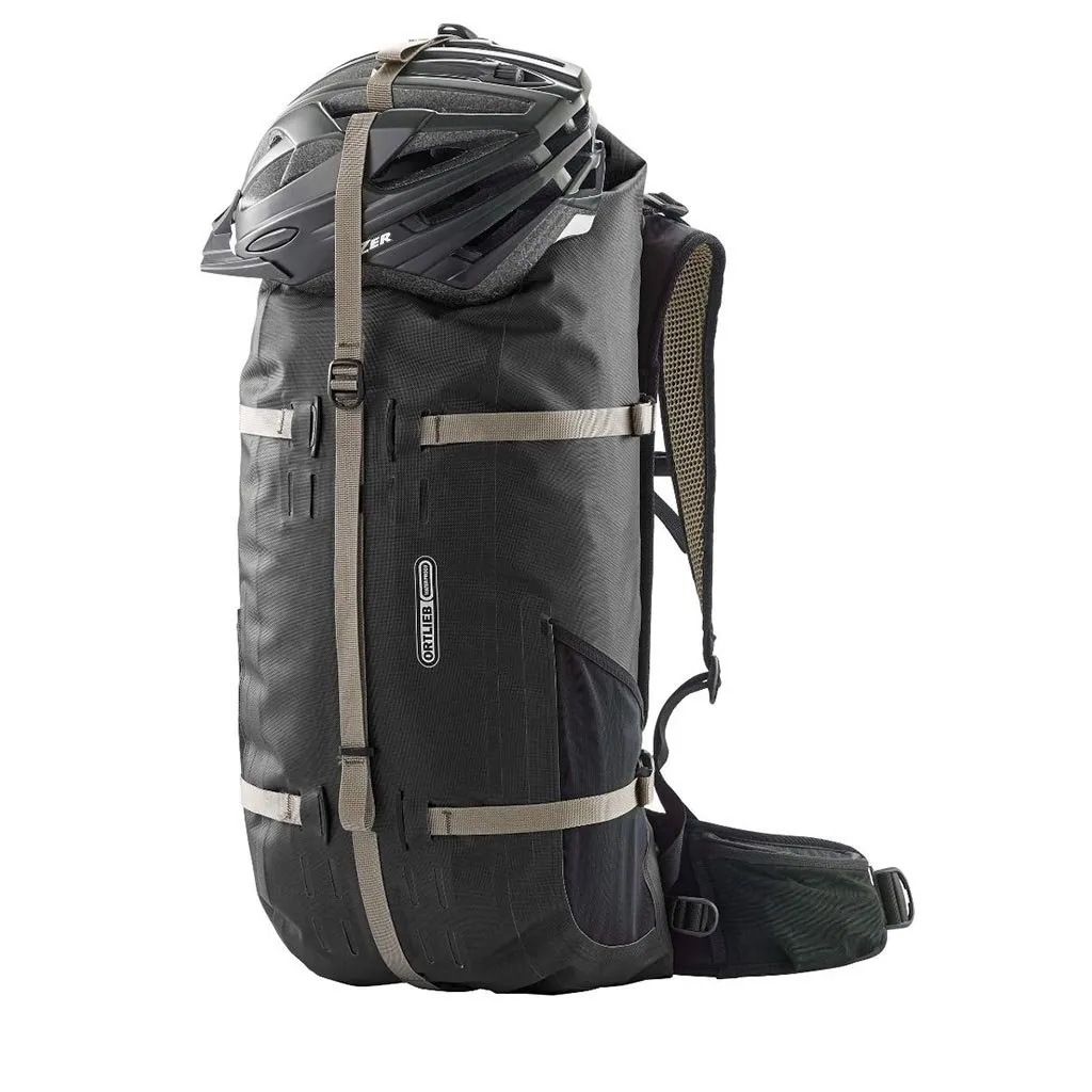 Atrack 35L